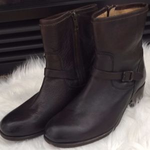 Frye Womens Lynn Strap Boots